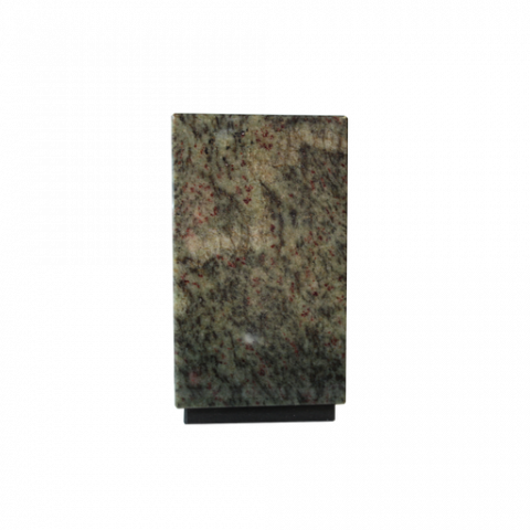 Urne cinéraire en granit vert - 198€